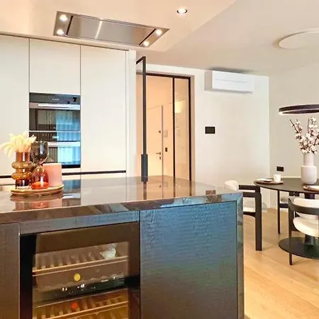 Apartamento Velazquez Estudio Năvodari